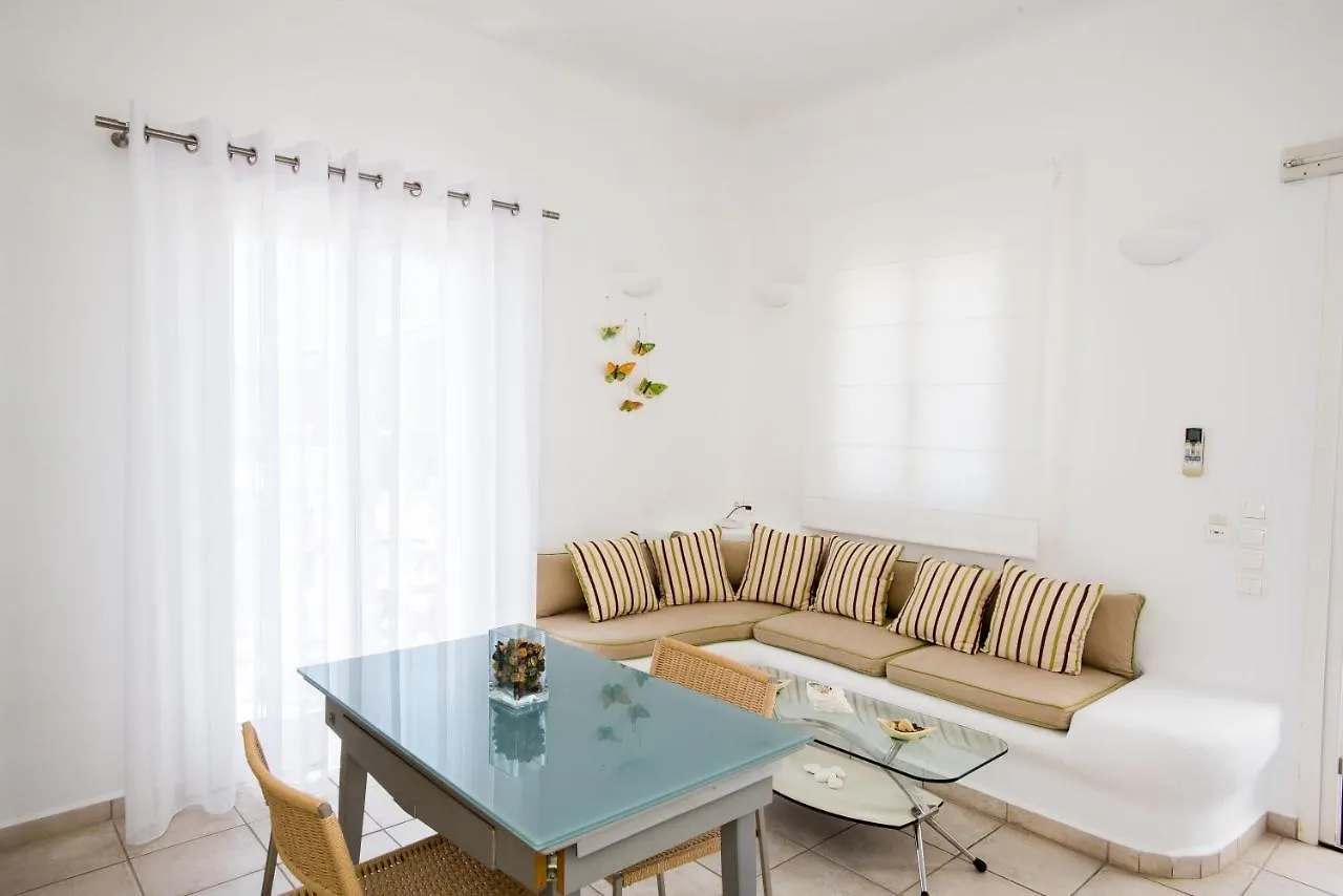 Villa Nireas Platys Gialos  Apartment